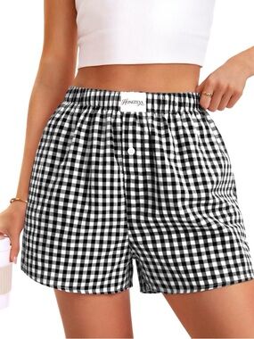 NWT - Black & White Gingham Women’s Casual Shorts